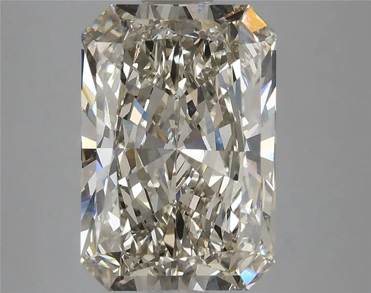 4.56ct Radiant Lab Grown Diamond (Colour I, Clarity VS1, IGI)