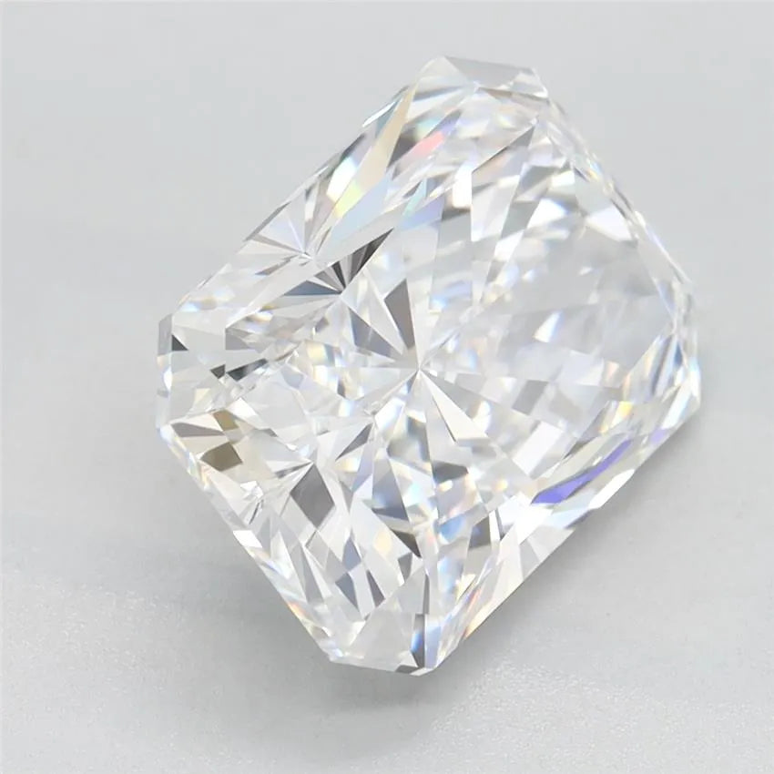 3.33ct Radiant Lab Grown Diamond (Colour D, Clarity VVS1, GIA)