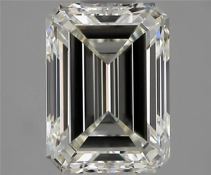 1.90ct Emerald Natural Diamond (Colour J, Clarity VVS2, GIA Certified)