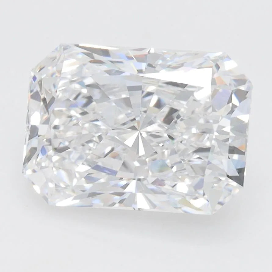 3.01ct Radiant Lab Grown Diamond (Colour D, Clarity VVS1, GIA)