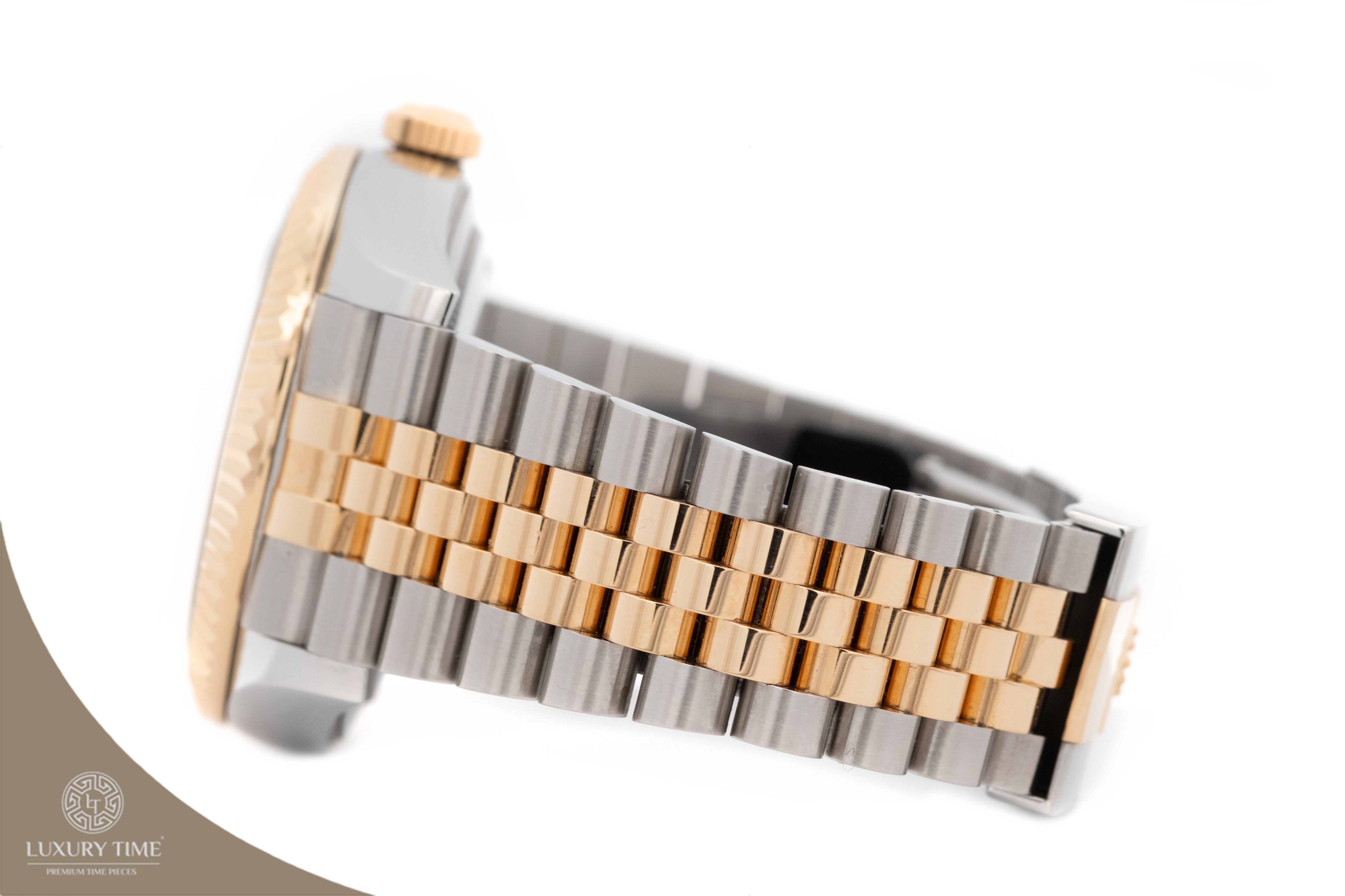 Rolex Sky-Dweller Champagne Dial Men's Watch