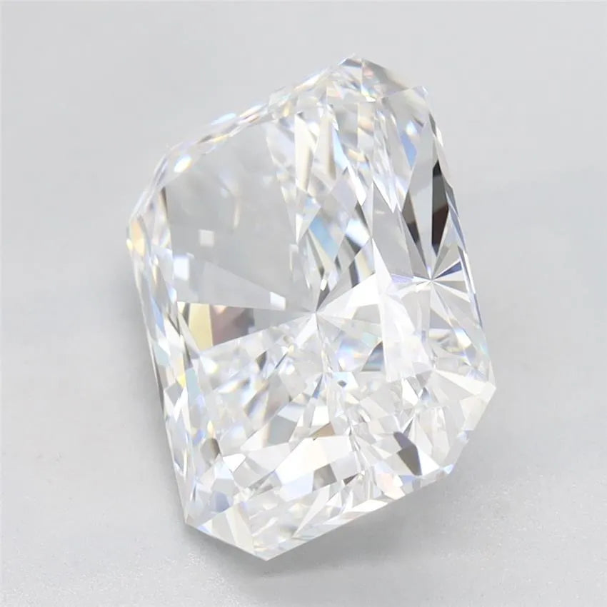 3.01ct Radiant Lab Grown Diamond (Colour D, Clarity VVS1, GIA)