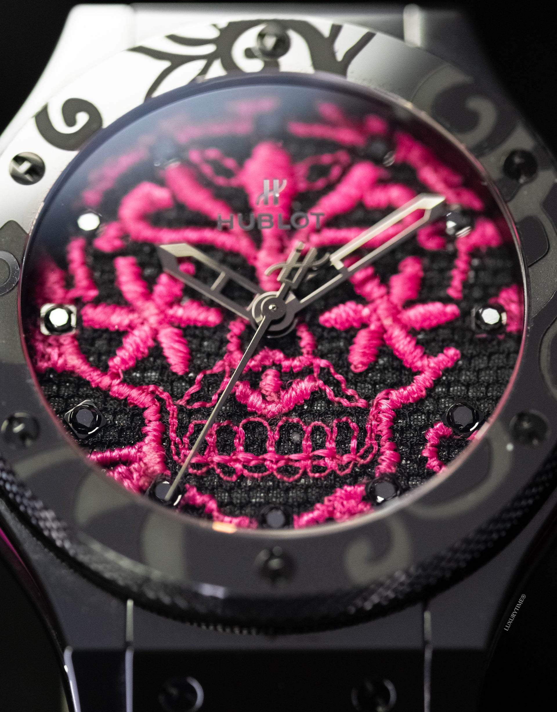 Hublot Big Bang Broderie Sugar Skull Fluo Hot Pink Unisex Watch