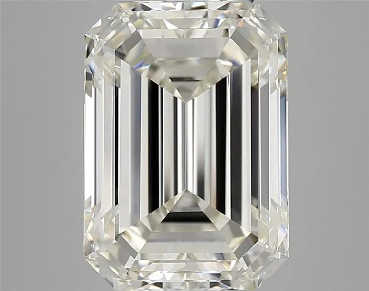 7.01ct Emerald Natural Diamond (Colour J, Clarity VVS1, Cut VG, IGI Certified)