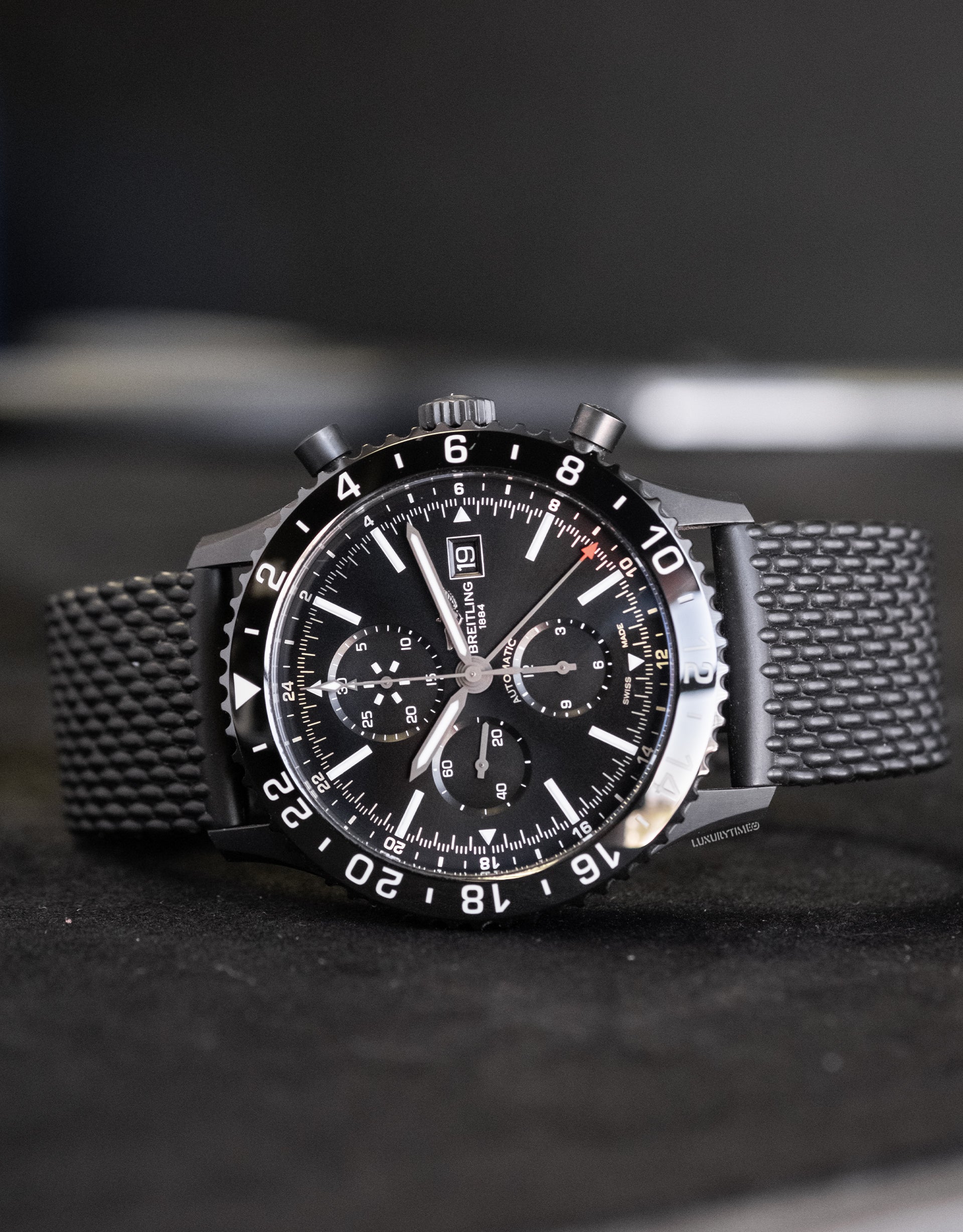Breitling Chronoliner Blacksteel Automatic Chronograph Men's Watch