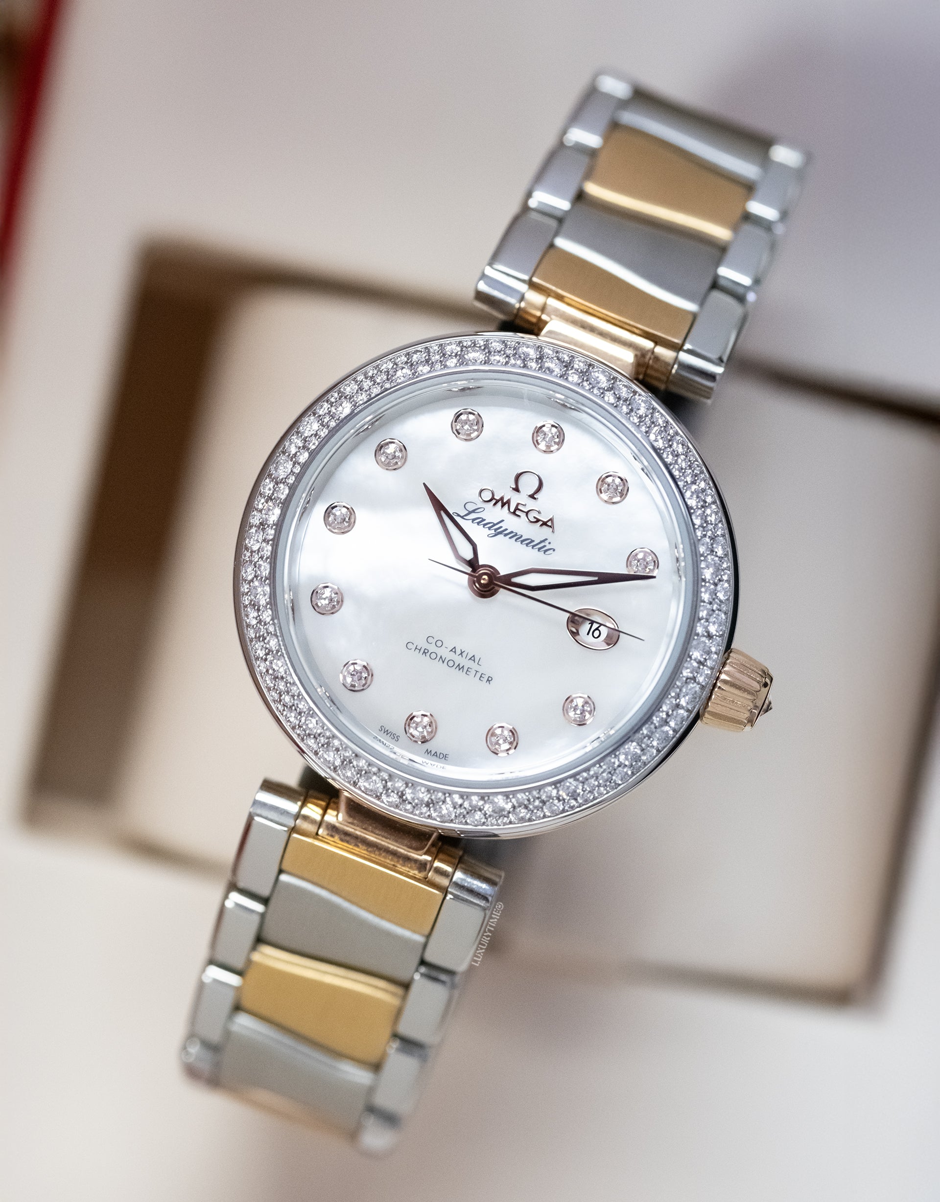 Omega De Ville Ladymatic Ladies Watch