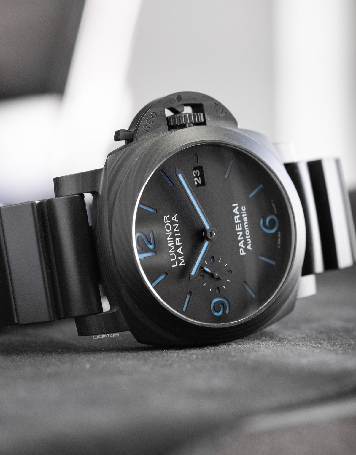 Panerai Luminor 1950 44 3 Days Automatic Carbotech Men's Watch