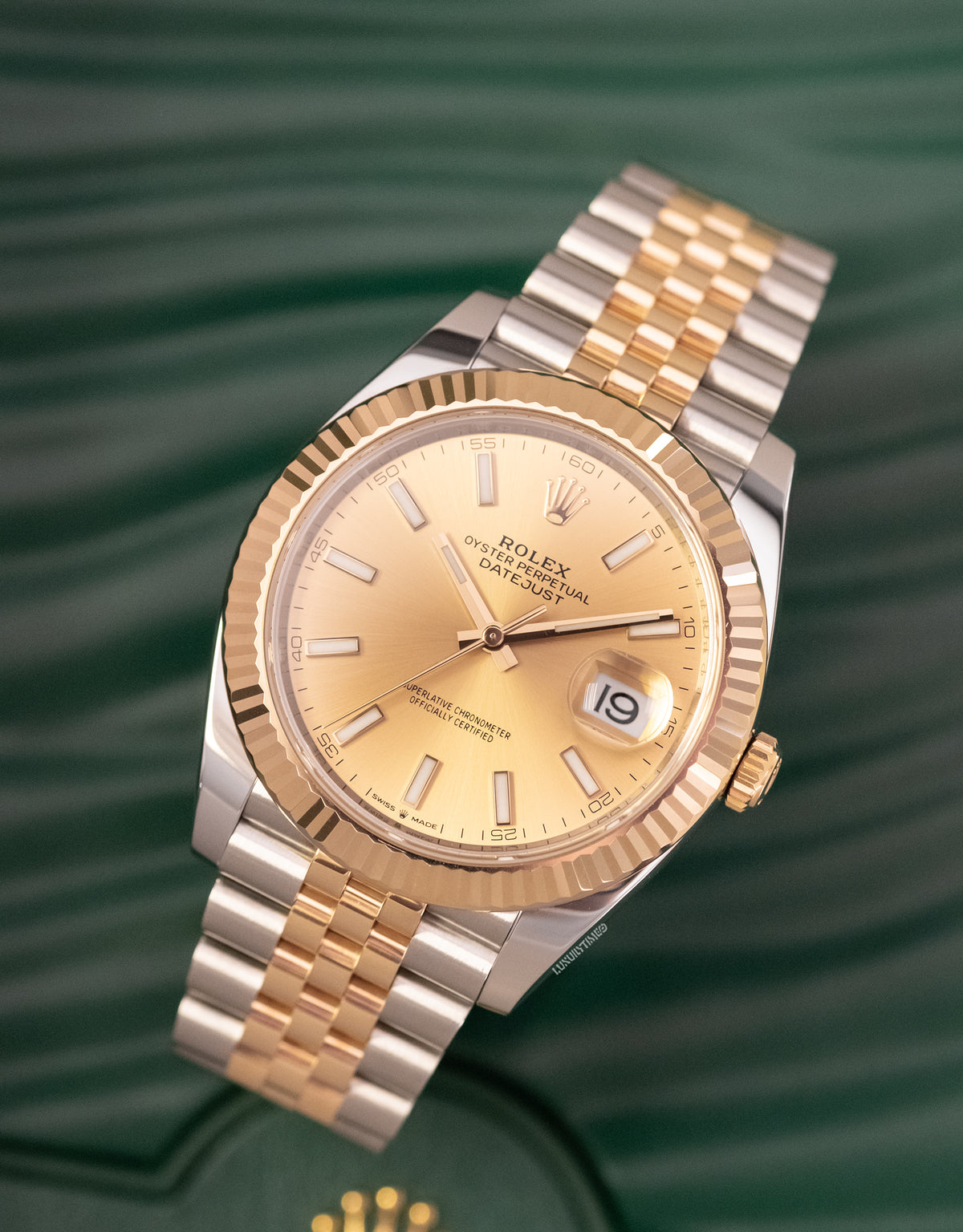 Rolex Datejust 41mm Stainless Steel and Yellow Gold Watch
