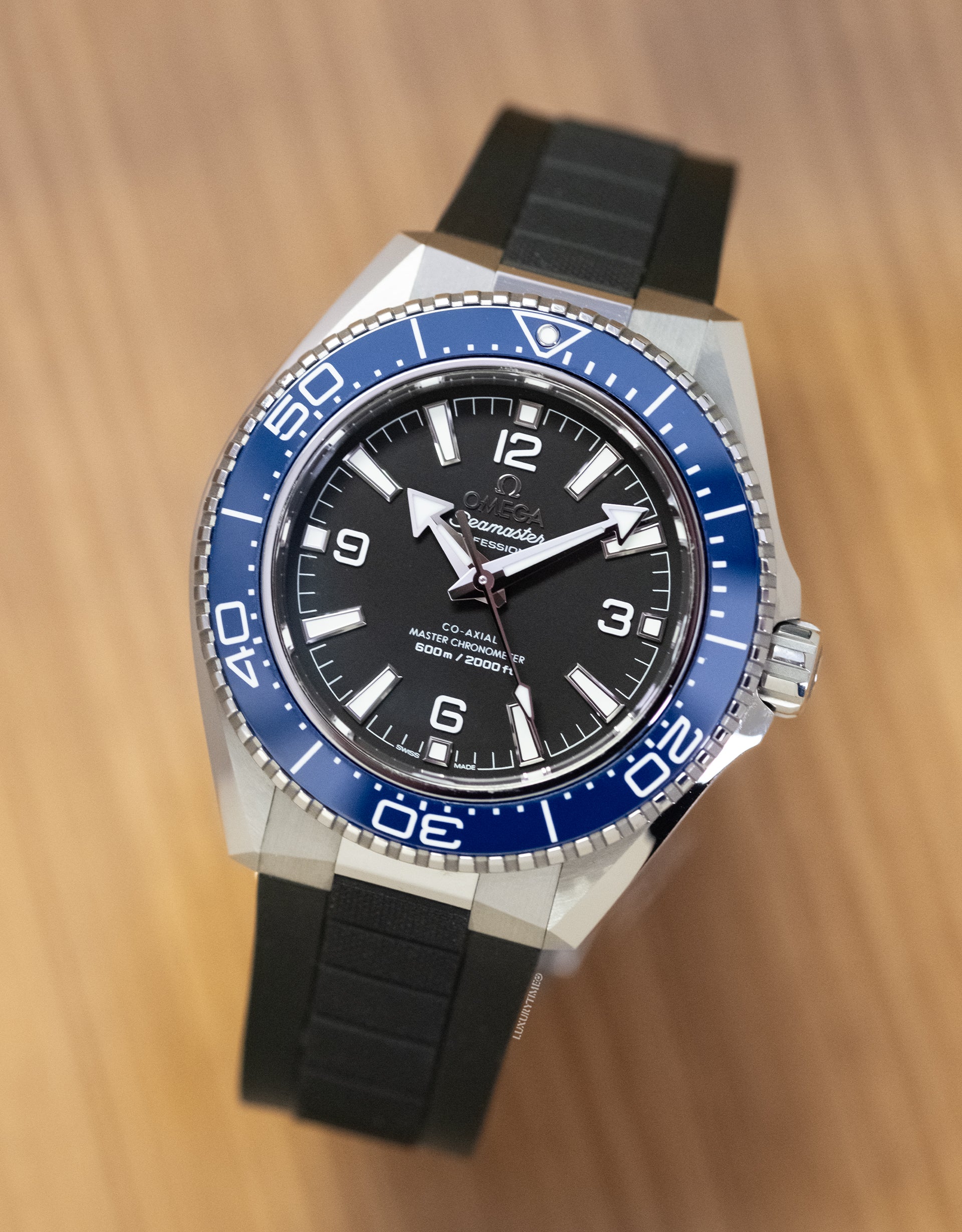 Omega Planet Ocean 600m Co-Axial Master Chronometer 42mm Mens Watch