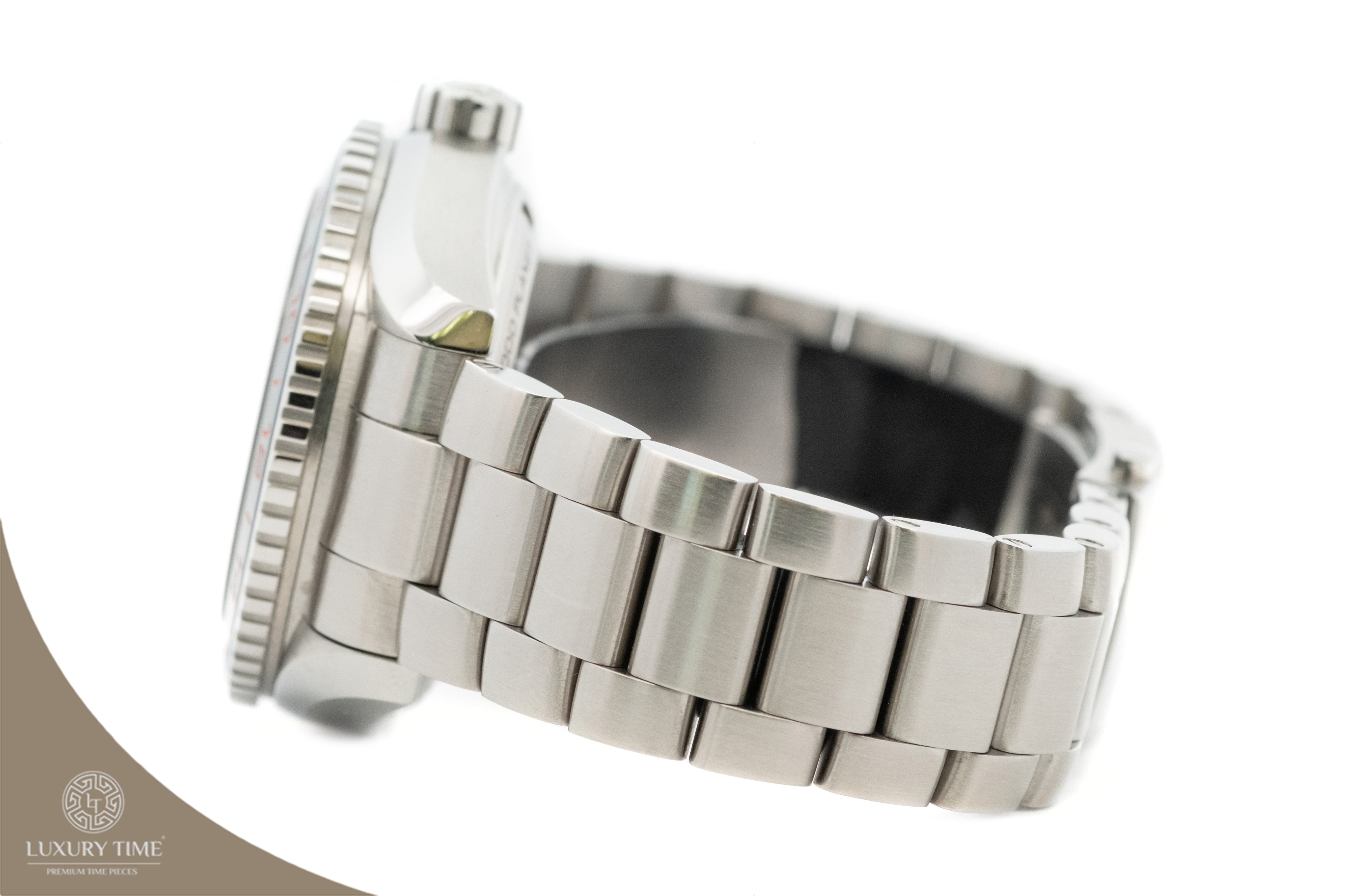 Omega Seamaster Planet Ocean 600M GMT Men's Watch