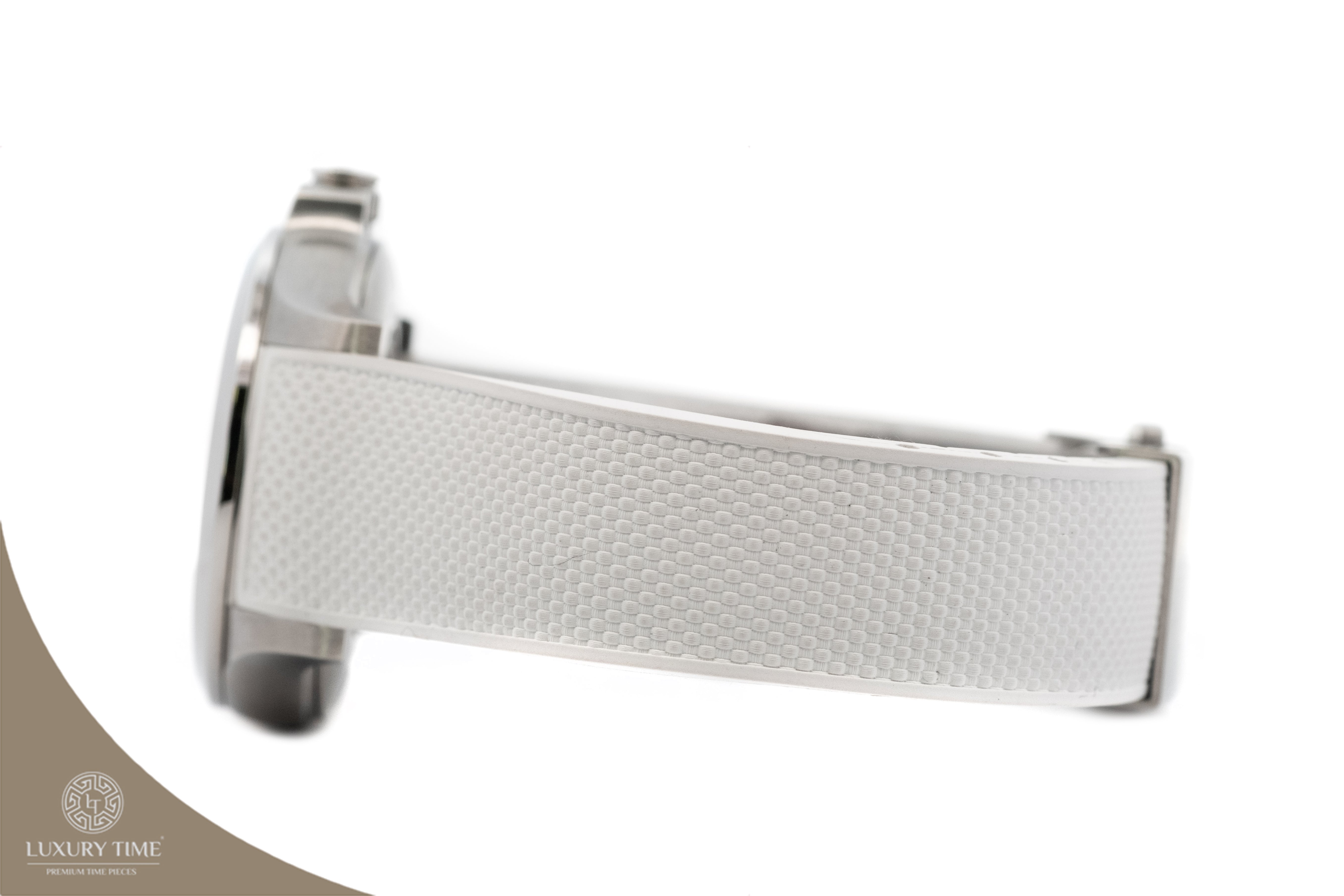 Longines Conquest V.H.P. 36mm