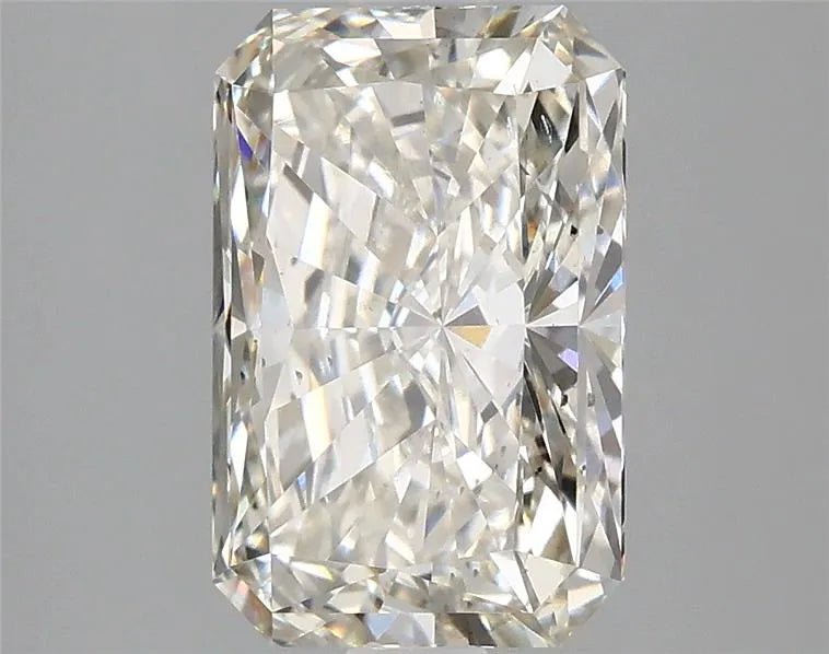 2.91ct Radiant Lab Grown Diamond (Colour I, Clarity SI1, IGI)
