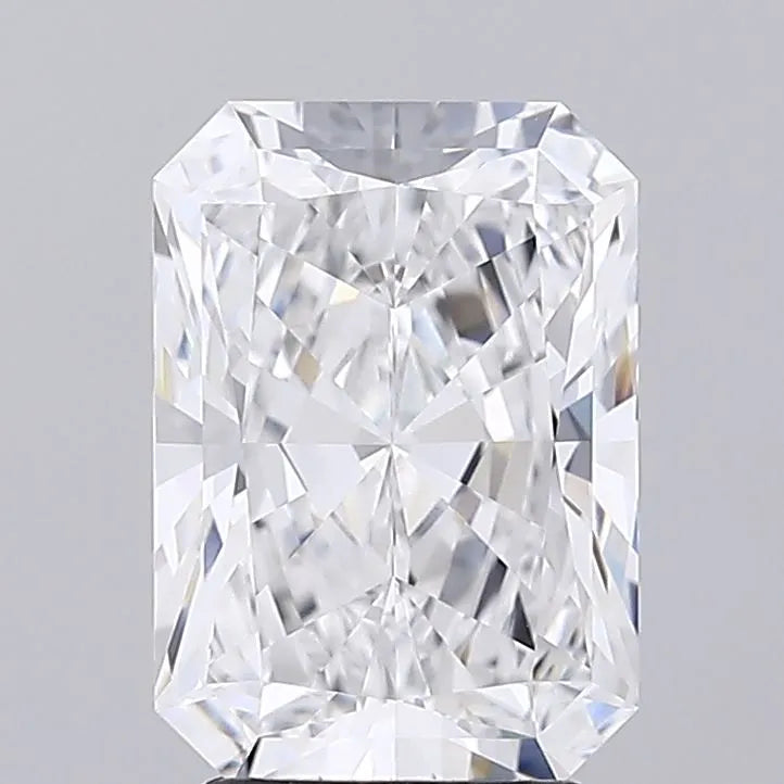 3.21ct Radiant Lab Grown Diamond (Colour D, Clarity VVS1, GIA)
