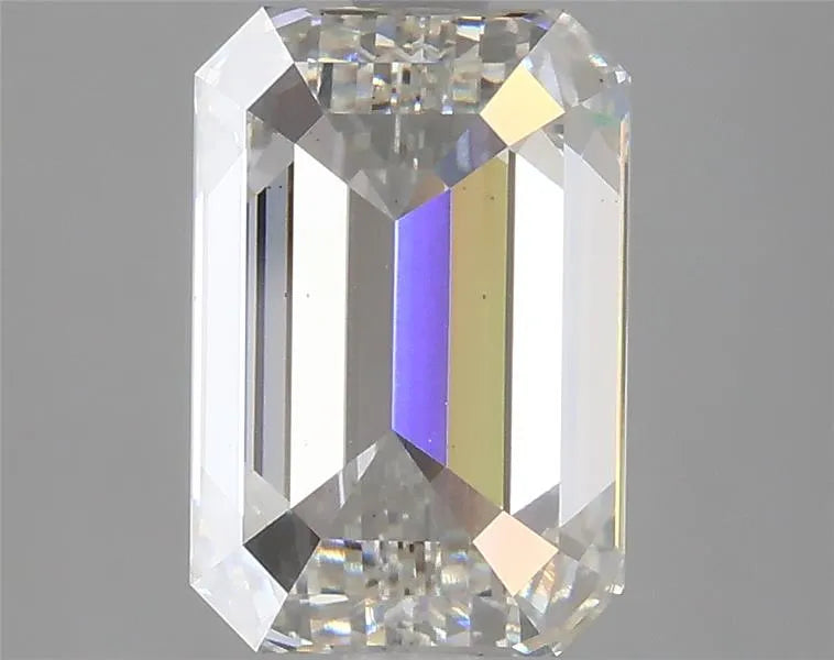 2.92 ct Emerald IGI certified Loose diamond, G color | VS2 clarity