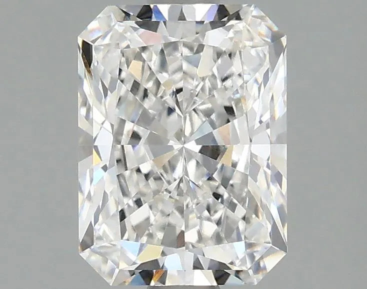 1.87ct Radiant Lab Grown Diamond (Colour E, Clarity VVS1, IGI Certified)