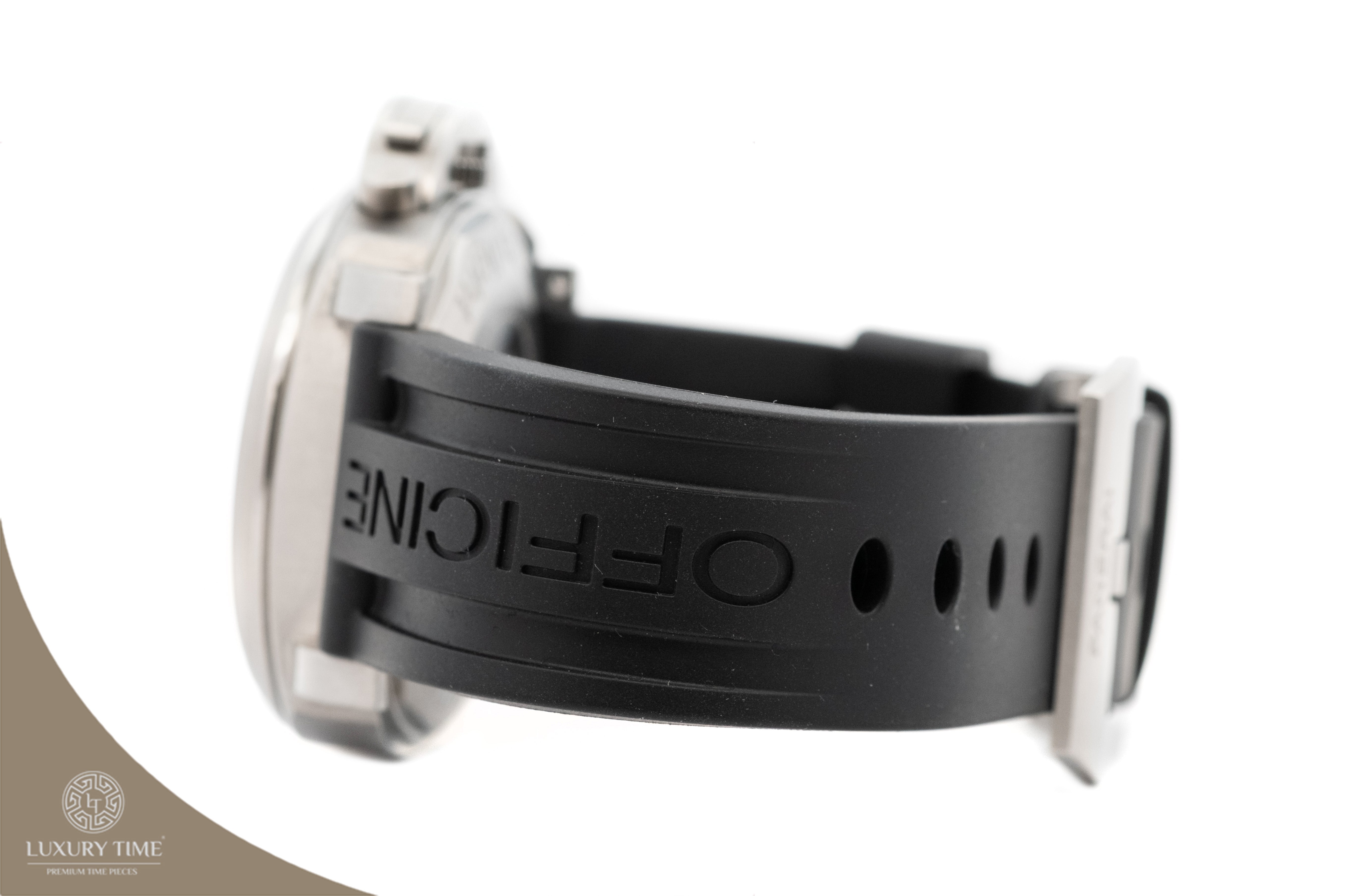 Panerai Luminor Chrono Daylight 44mm Mens Watch