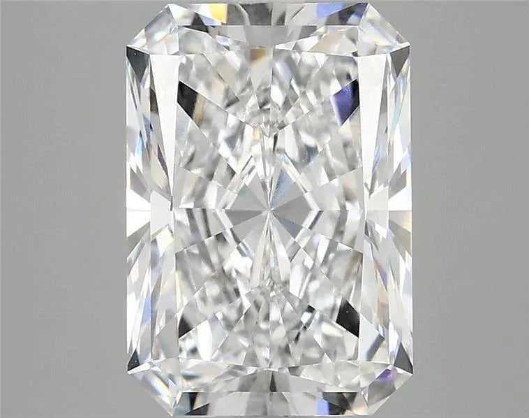 4.00ct Radiant Lab Grown Diamond (Colour D, Clarity VVS2, IGI Certified)