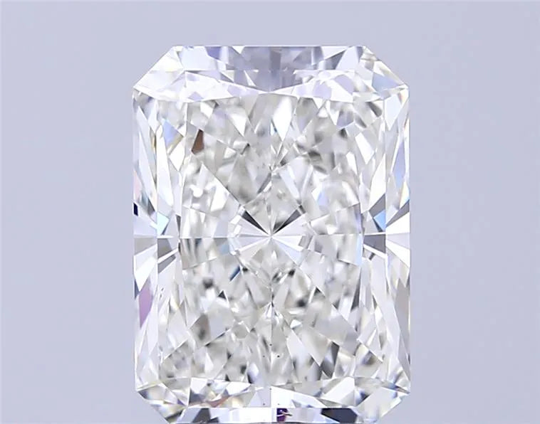 1.61ct Radiant Lab Grown Diamond (Colour E, Clarity VVS2, IGI Certified)
