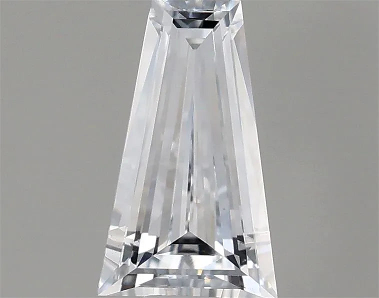 0.37ct Baguette Lab Grown Diamond (Colour F, Clarity VS1, IGI Certified)