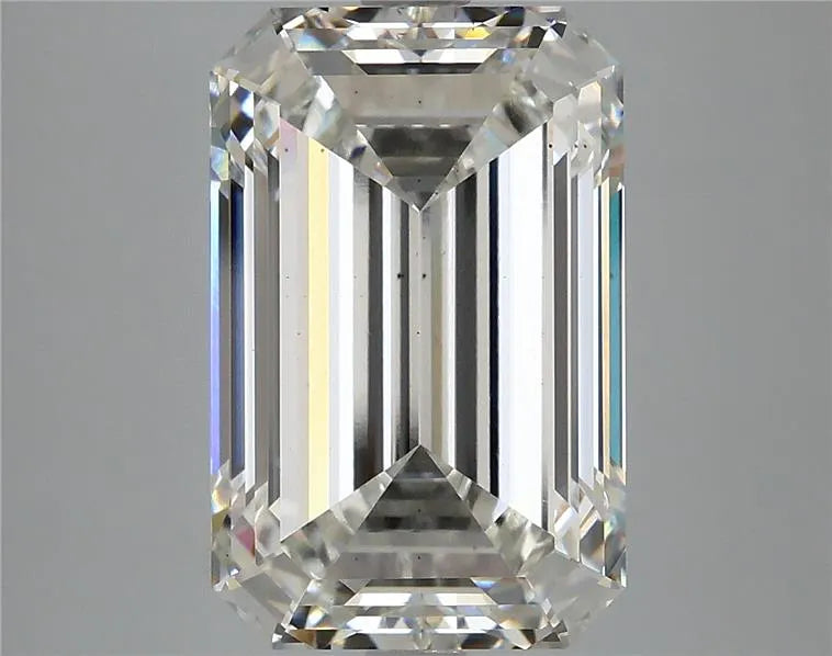 6.87ct Emerald Lab Grown Diamond (Colour G, Clarity VS2, IGI Certified)