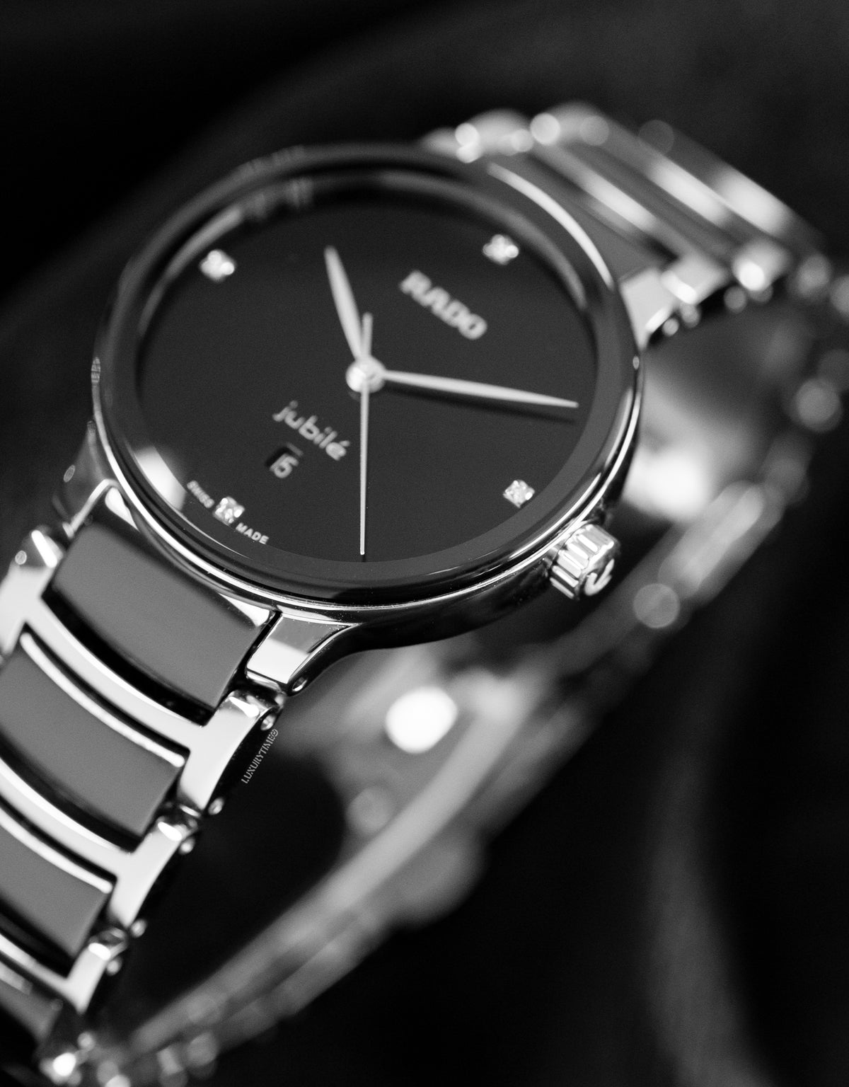 Rado Centrix Diamonds Quartz Black Dial Ladies Watch