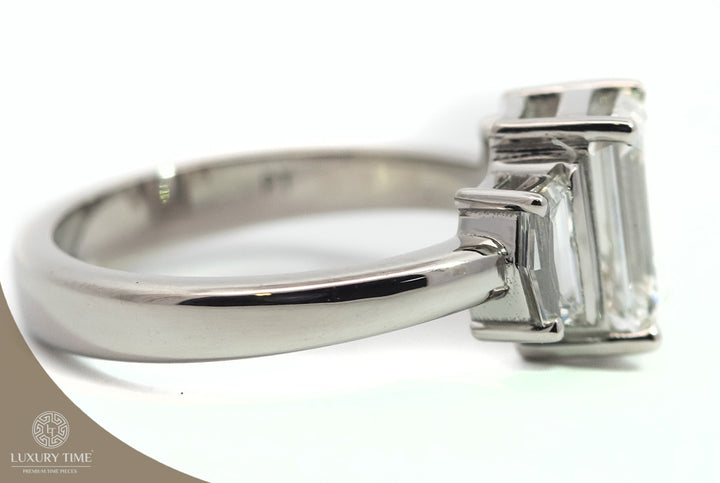 2.55CT Total WEIGHT Emerald Cut Diamond Ring SET IN Platinum
