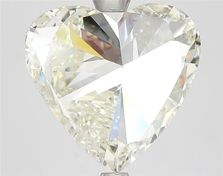5.01ct Heart Natural Diamond (Colour J, Clarity SI1, Cut VG, IGI Certified)
