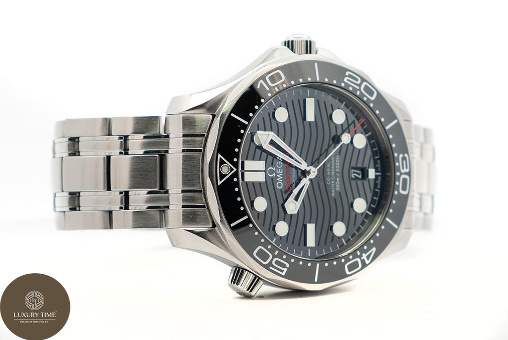 Omega Seamaster Diver 300m Co-Axial Master Chronometer 42mm Mens Watch