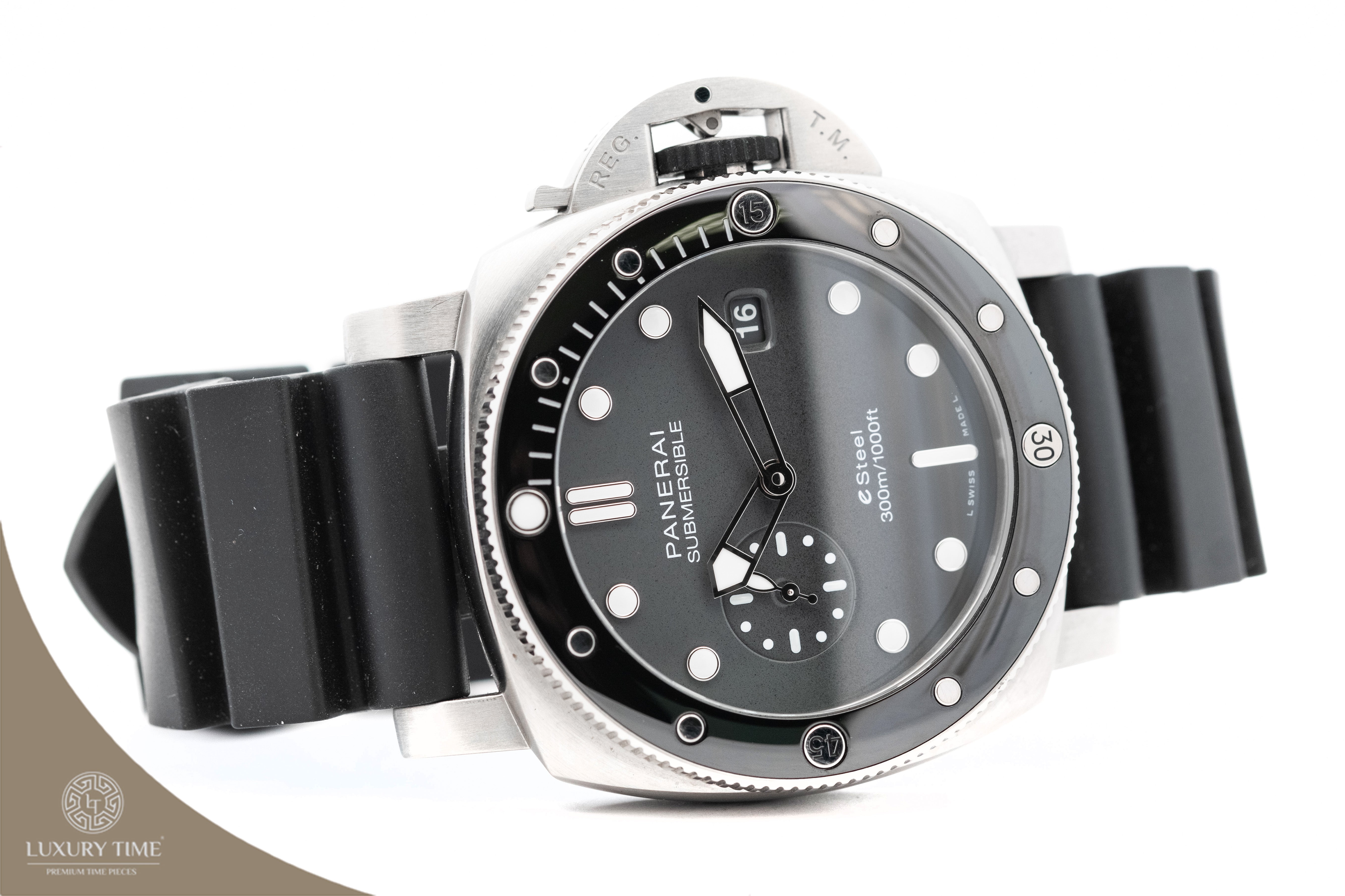 Panerai Submersible QuarantaQuattro Men's Watch