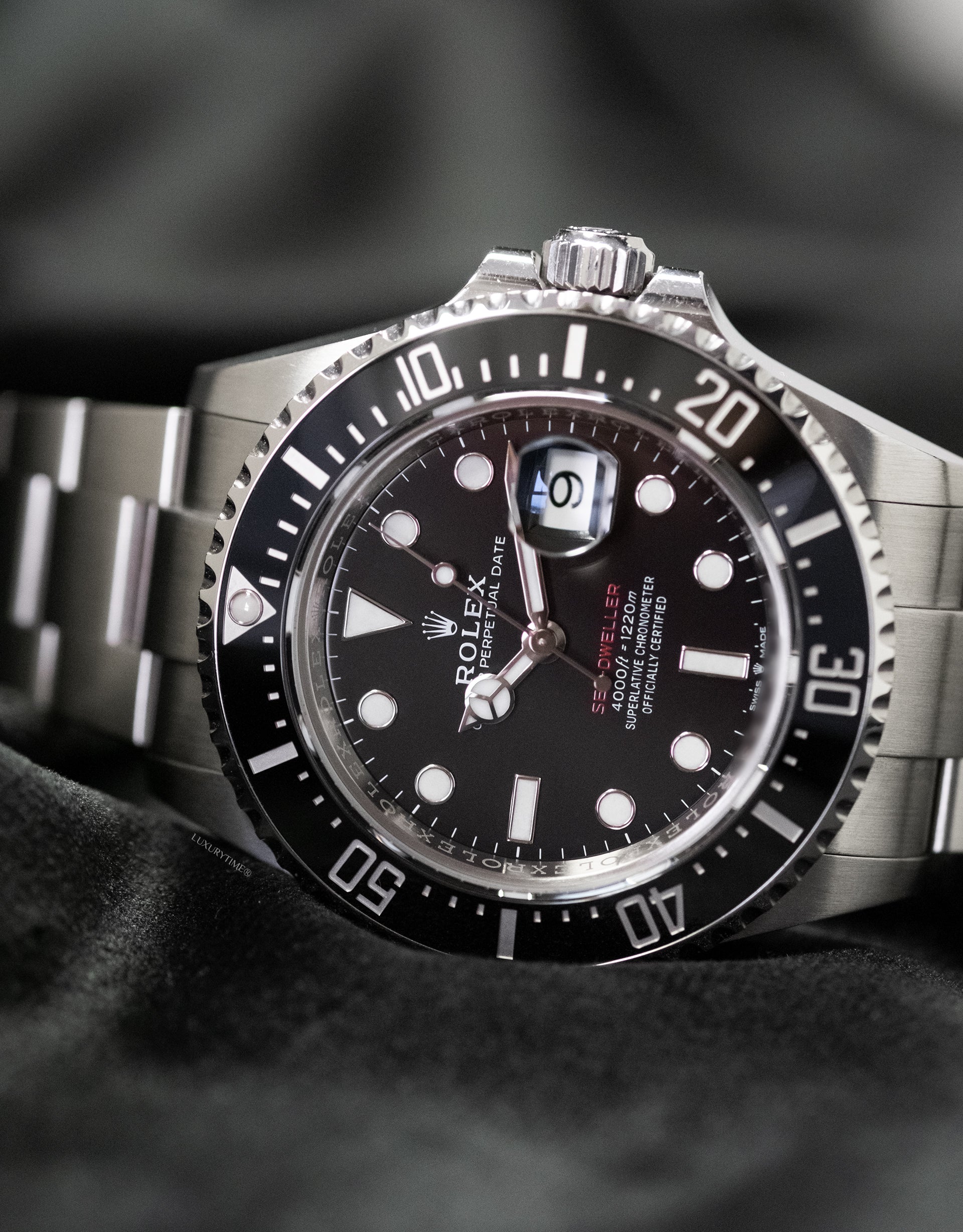 Rolex Sea-Dweller Men's Watch