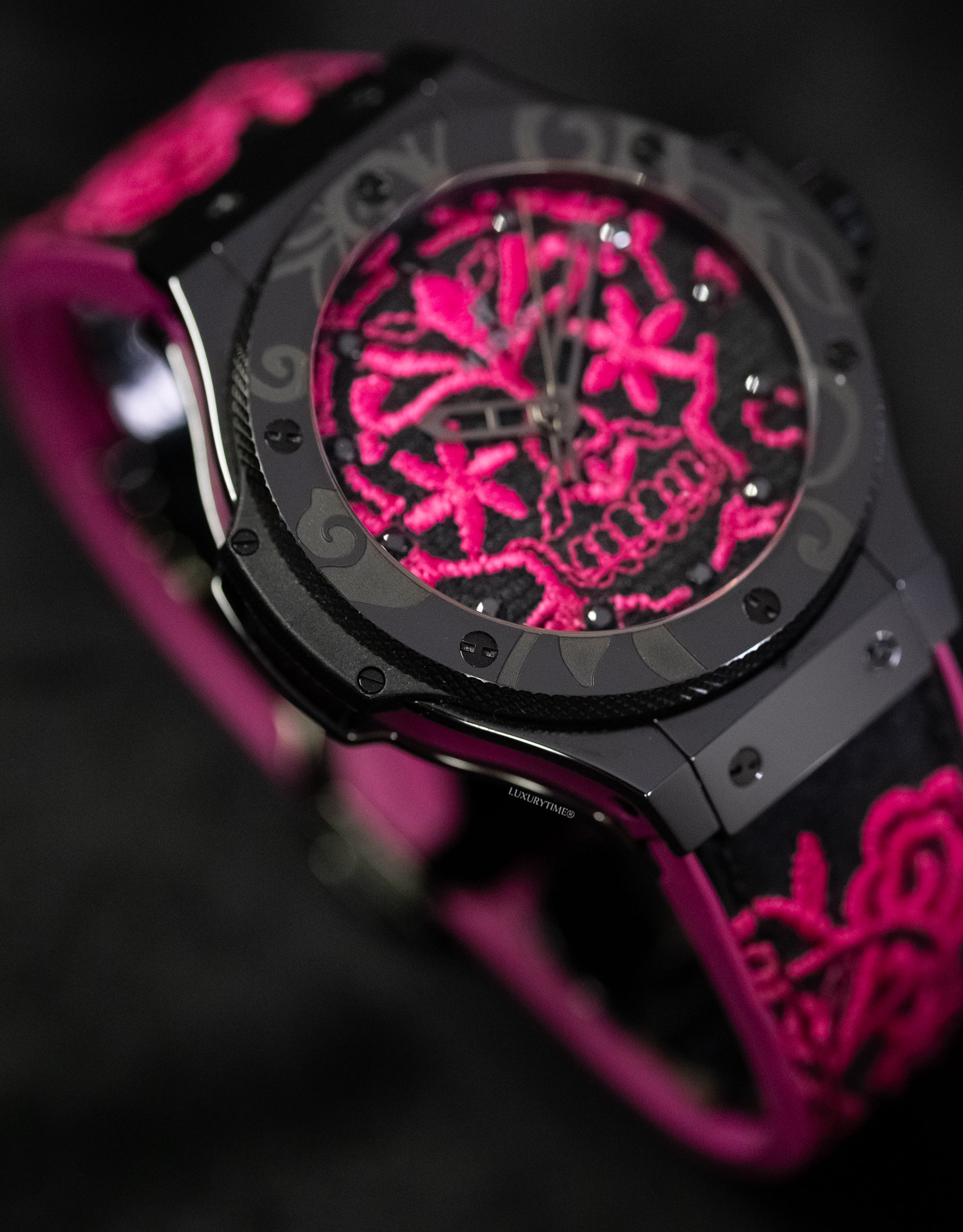 Hublot Big Bang Broderie Sugar Skull Fluo Hot Pink Unisex Watch