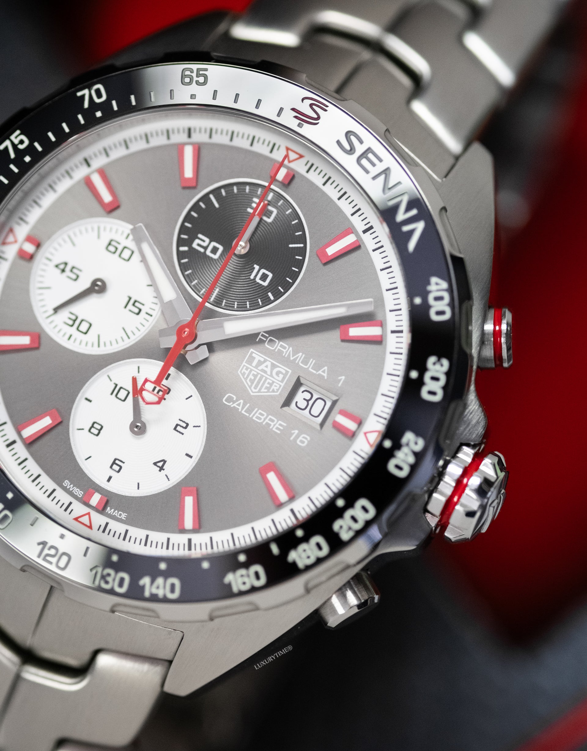 Tag Heuer Formula 1 Chronograph Black Dial Men's Watch