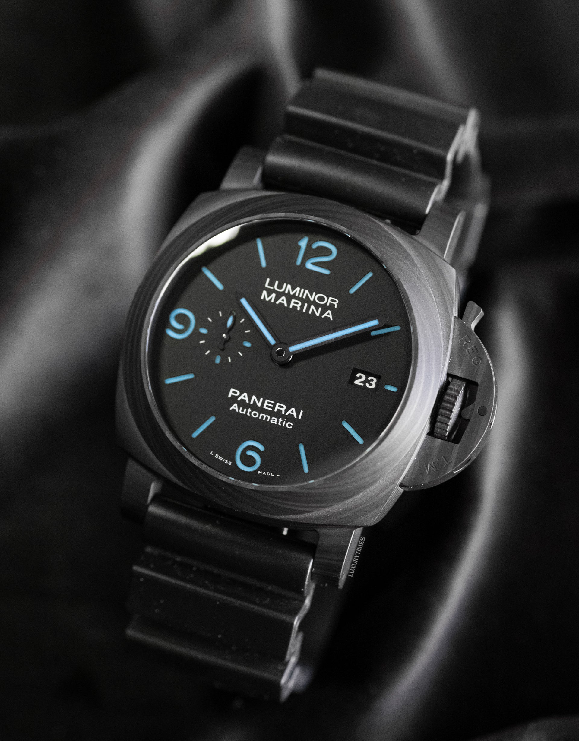 Panerai Luminor 1950 44 3 Days Automatic Carbotech Men's Watch