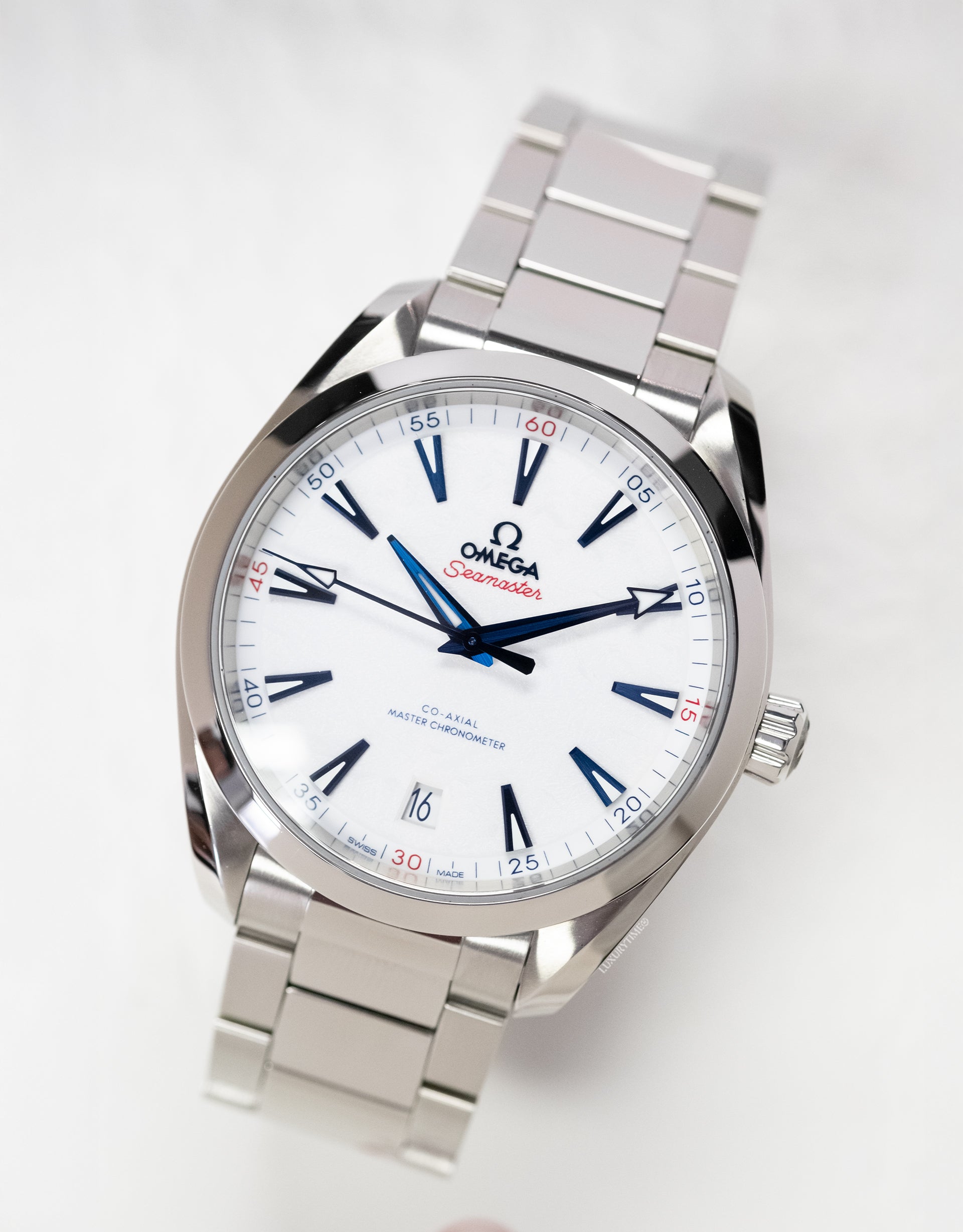 Omega Seamaster Aqua Terra Automatic Chronometer White Dial Men's Watch