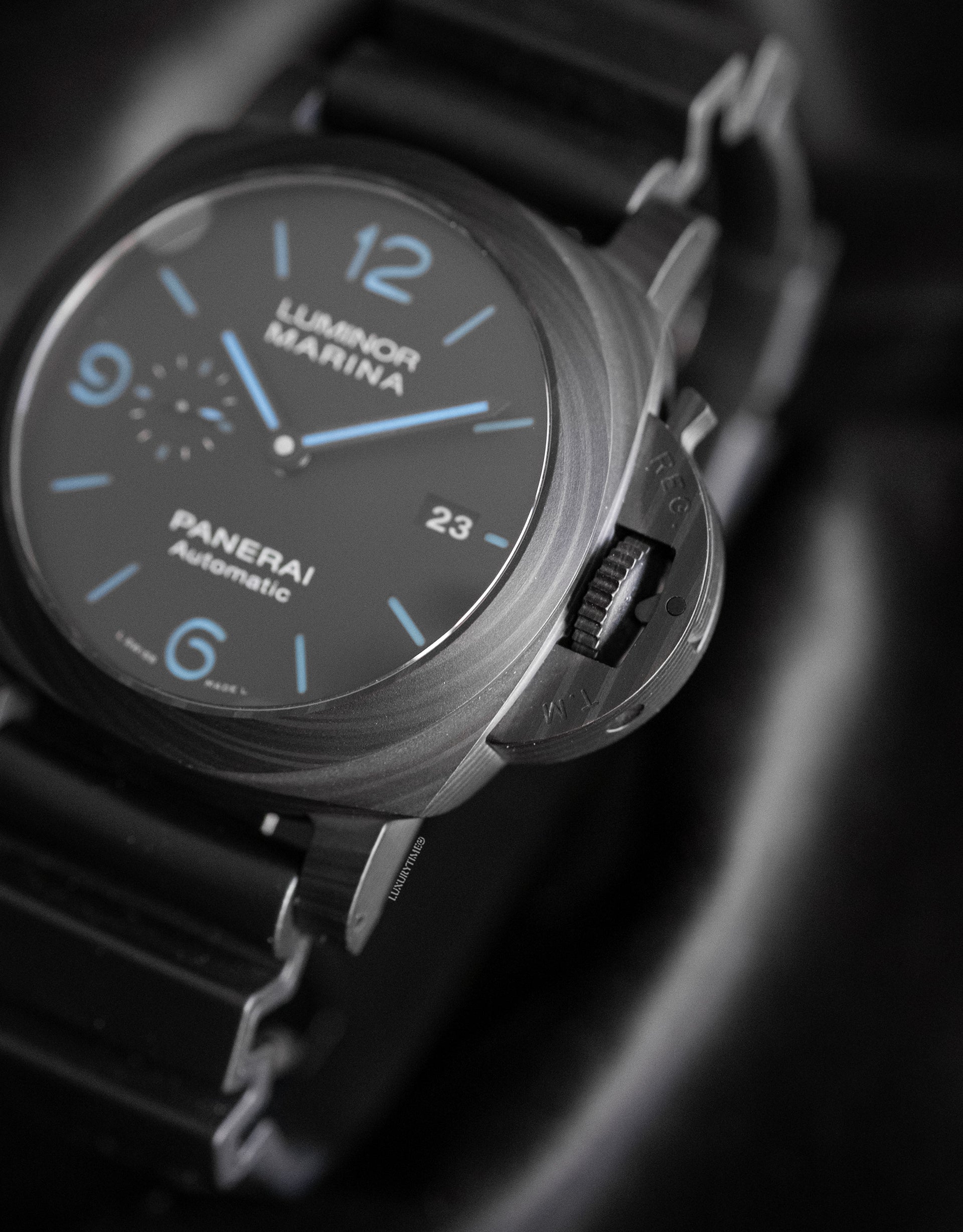 Panerai Luminor 1950 44 3 Days Automatic Carbotech Men's Watch