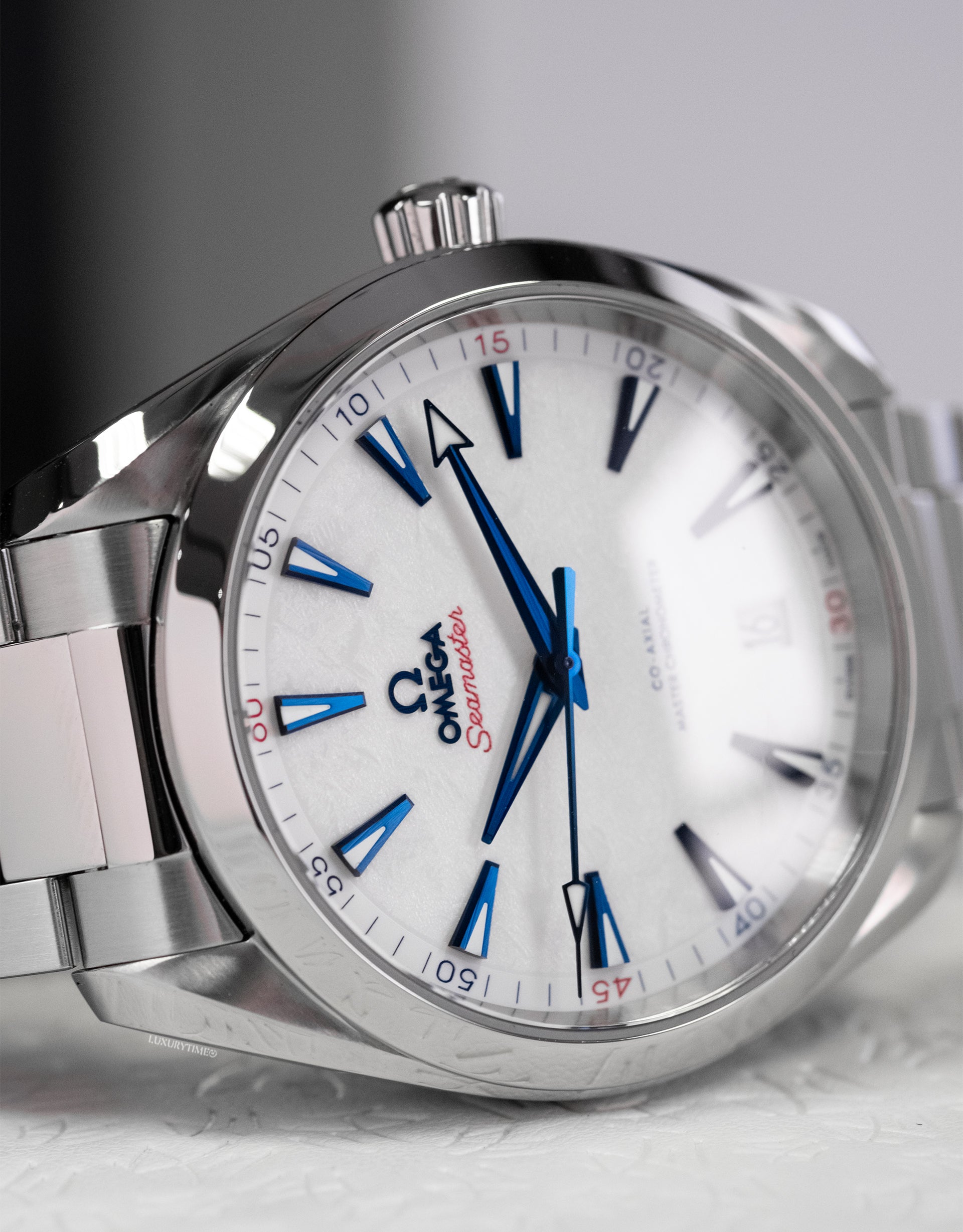 Omega Seamaster Aqua Terra Automatic Chronometer White Dial Men's Watch