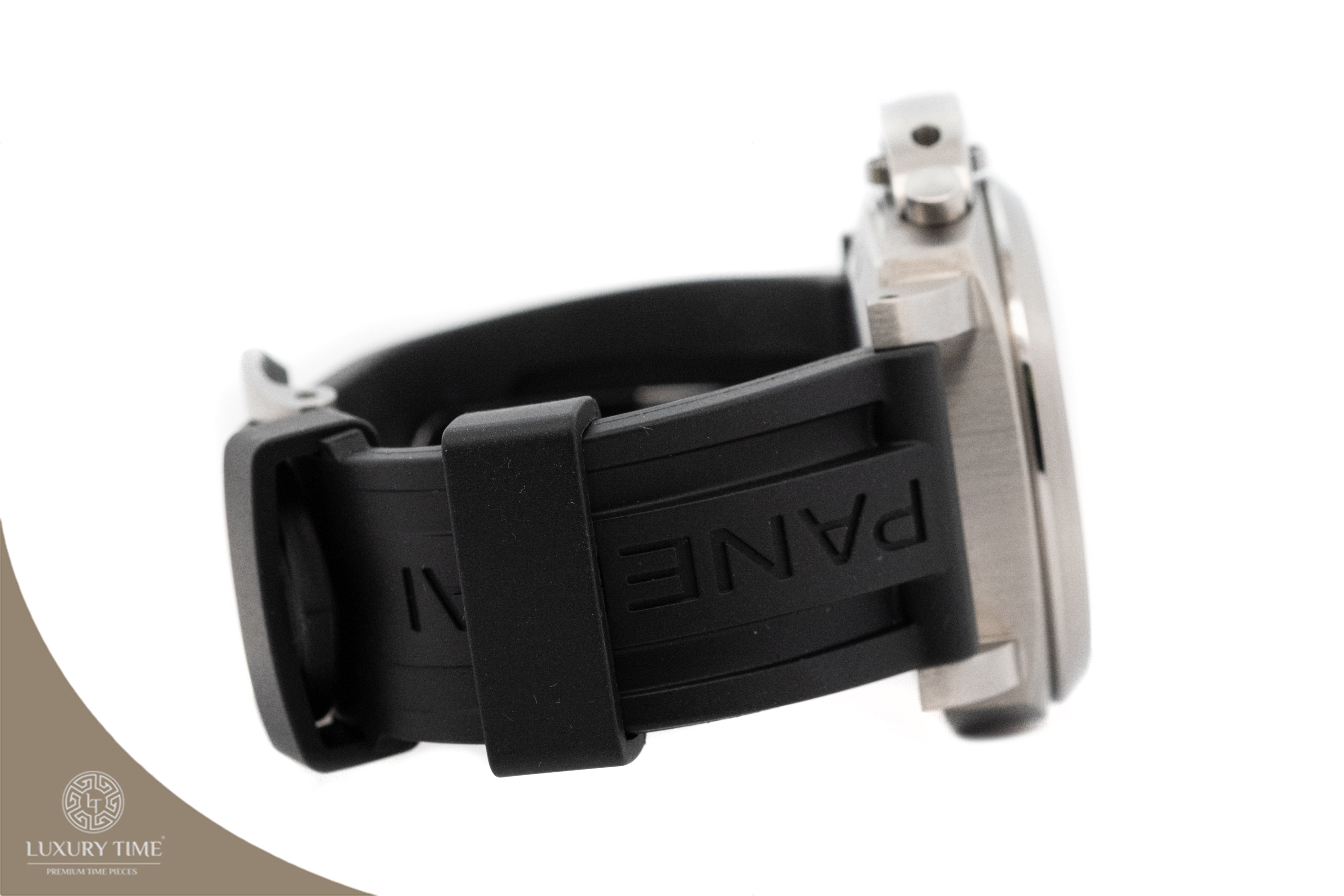 Panerai Luminor Chrono Daylight 44mm Mens Watch