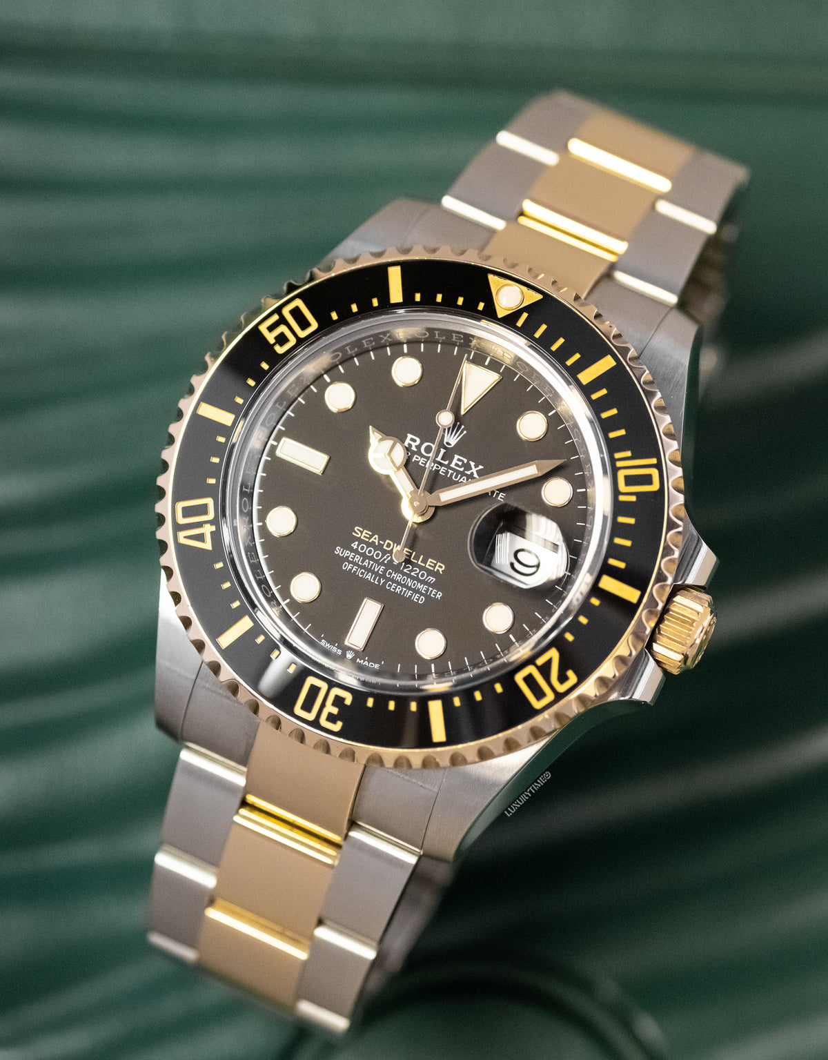 Rolex Sea-Dweller Men's Watch