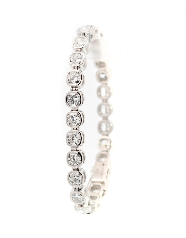 12.07CT Total Weight 9Ct White Gold Cushion Cut Tennis Bracelet - Lab Grown Diamonds