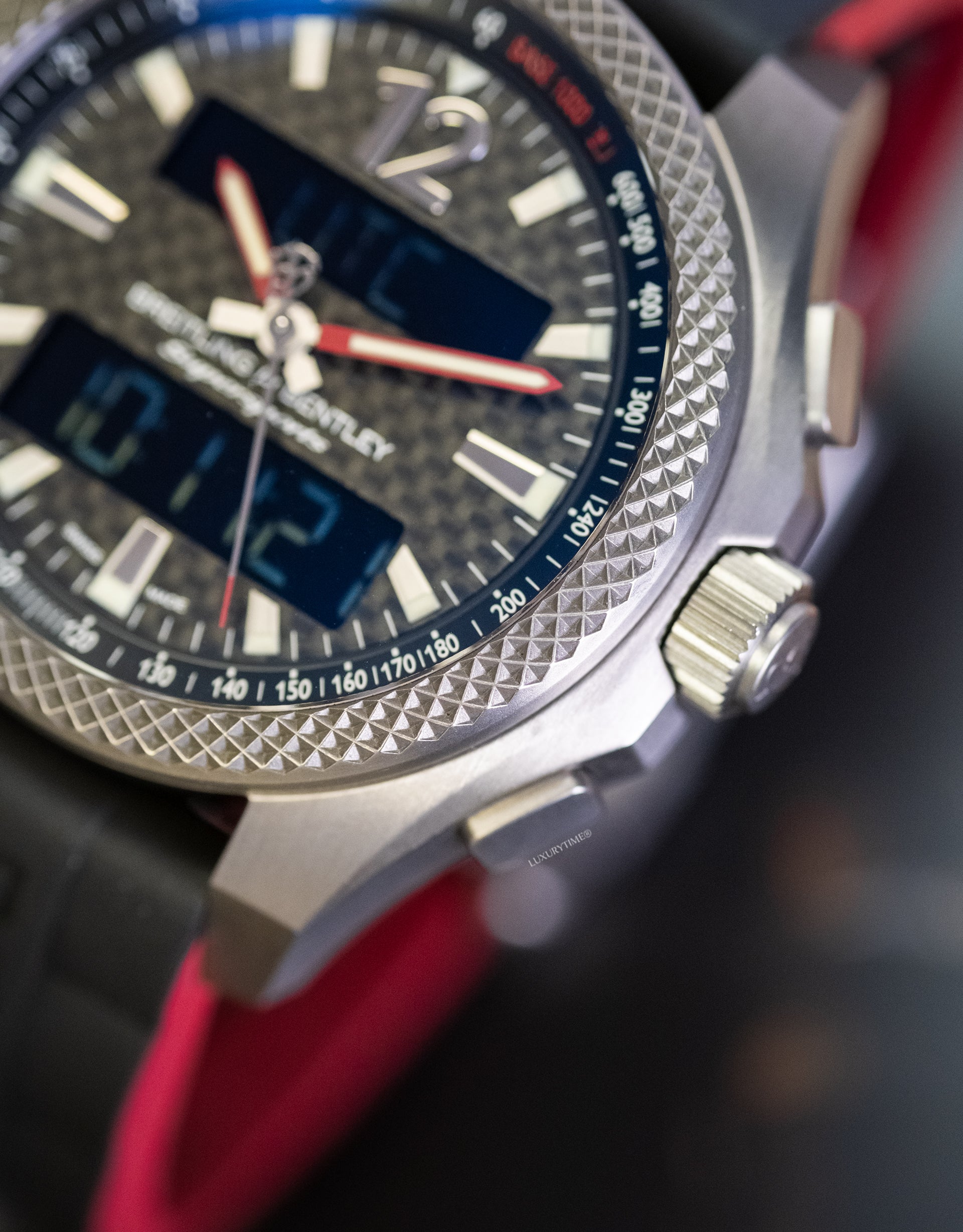 Breitling Bentley Supersports B55 Men's Watch