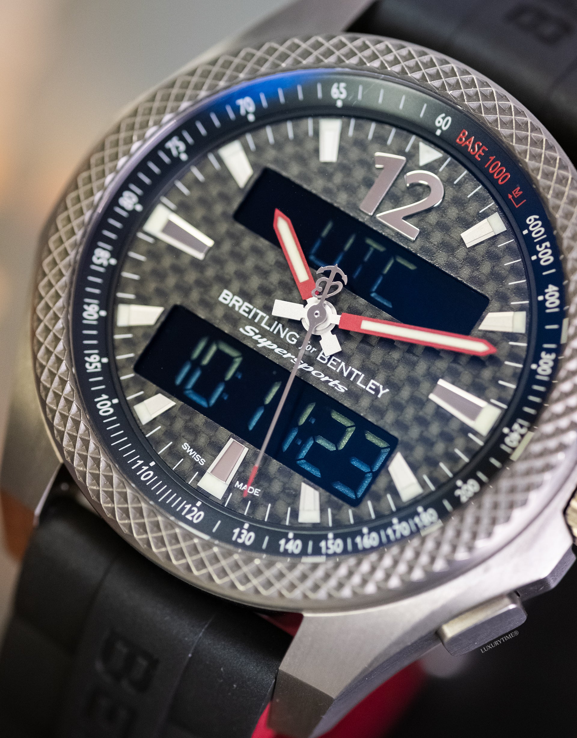 Breitling Bentley Supersports B55 Men's Watch