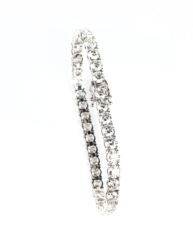 13.5CT TOTAL WEIGHT 18CT White Gold Tennis Bracelet